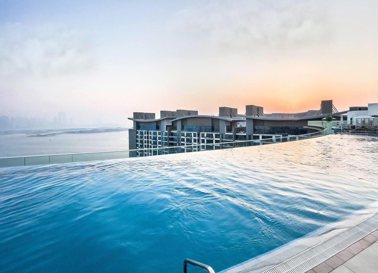 Seven Palm, Palm Jumeirah - Mint Stay Dubai Exterior foto